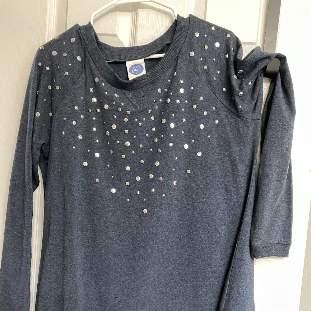 EUC Diane Gilman Sz M-Studded knit Hi-Lo tunic-Medium